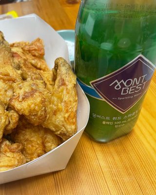 몽베스트 Montbest with Sparkling water Plain 20병 — 5점을 준 리뷰어가 2022년 11월 올린 사용 사진