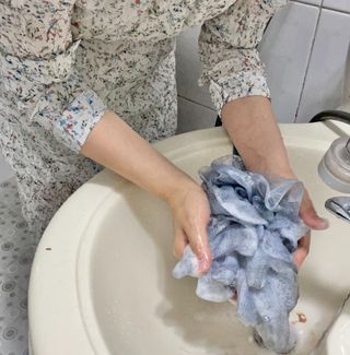 벨먼 내추럴 스파 머드레티놀 바디워시(그린로즈, 미드나잇 피오니) — 5점을 준 리뷰어가 2022년 5월 올린 사용 사진