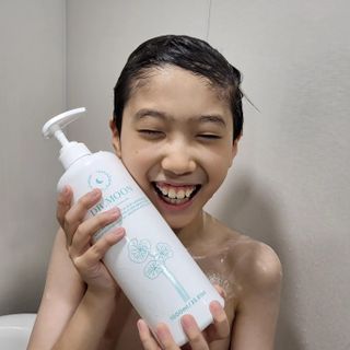 [닥터문] 센텔라 시카케어 화이트머스크 바디워시 1000ml — 5점을 준 리뷰어가 2023년 8월 올린 사용 사진
