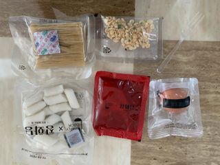 [심플리쿡] 반반연탄불고기, 창화당쫄볶이 SET — 4점을 준 리뷰어가 2021년 2월 올린 사용 사진