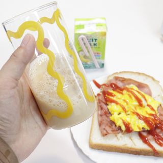 돌 Dole 후룻Mylk 바나나 135ml X32입 X1박스 — 5점을 준 리뷰어가 2022년 10월 올린 사용 사진
