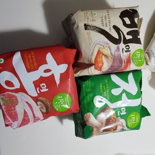 [풀무원] 자연은맛있다 정면, 백면, 홍면  세트 — 5점을 준 리뷰어가 2021년 4월 올린 사용 사진