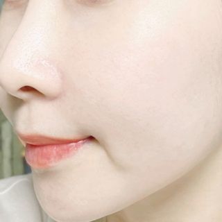 리더스코스메틱 리더스 퍼스트 샷 액티브 에센스 에이지 컨트롤 — 4점을 준 리뷰어가 2022년 2월 올린 사용 사진