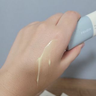 [후르디아] 끈적임 없는 착한성분 비건  핸드크림 3종 — 5점을 준 리뷰어가 2022년 11월 올린 사용 사진