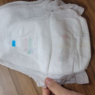 쿠잉 에어드라이  풀커버 팬티기저귀 (L/XL/XXL/XXXL) 1팩 — 5점을 준 리뷰어가 2023년 1월 올린 사용 사진