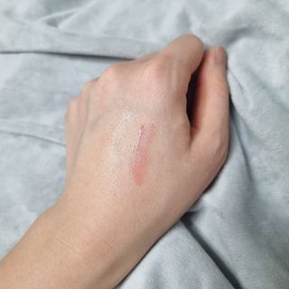 [후르디아] 올리브영 꿀과즙 립밤 2종 (블루베리/석류) — 4점을 준 리뷰어가 2022년 12월 올린 사용 사진