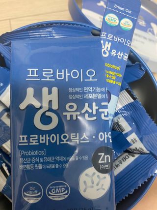 서울약사신협_프로바이오생유산균_2.5G x 100포 — 5점을 준 리뷰어가 2021년 6월 올린 사용 사진