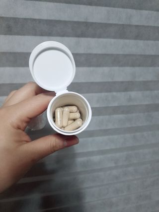웰리카 더블유 100억 유산균 — 5점을 준 리뷰어가 2021년 1월 올린 사용 사진