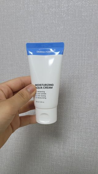 더마포레스트 모이스처라이징 아쿠아크림 / 수분크림 히알루론산 펩타이드 보습 미백 주름개선 — 4점을 준 리뷰어가 2021년 6월 올린 사용 사진