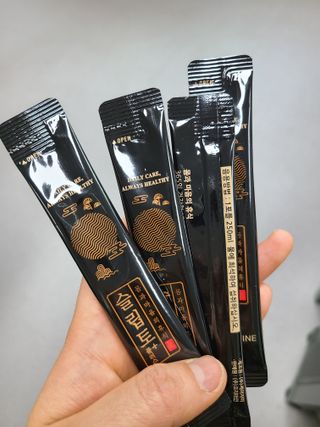 프리마인 자체 기업부설 연구소에서 찾아낸 건강한 수면의 비밀.  슬립토 플러스 30포 — 4점을 준 리뷰어가 2023년 5월 올린 사용 사진