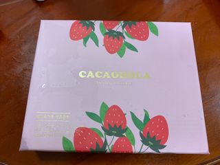 연말/새해선물 딸기 초콜릿 종착역, 건딸기가 상큼하게 씹히는 카카올라 딸기생초콜릿 — 5점을 준 리뷰어가 2021년 10월 올린 사용 사진