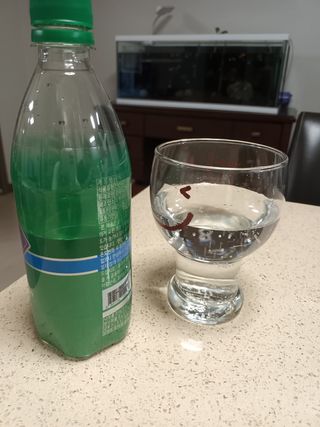 몽베스트 Montbest with Sparkling water Plain 20병 — 5점을 준 리뷰어가 2021년 11월 올린 사용 사진