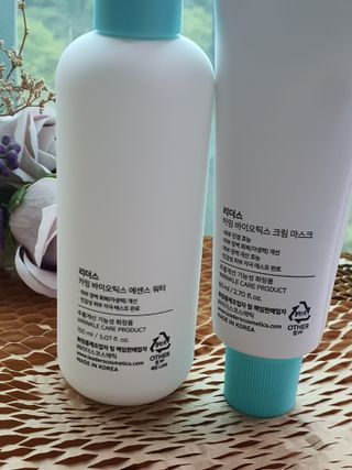 리더스코스메틱 리더스 카밍 바이오틱스 #1등 진정 기획세트 [에센스 워터150ml + 크림 마스크80ml] — 5점을 준 리뷰어가 2022년 10월 올린 사용 사진