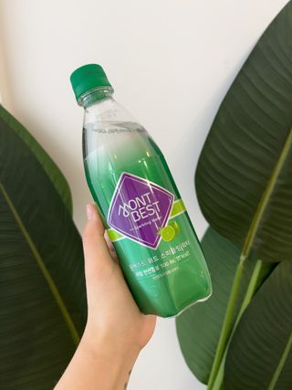 몽베스트 Montbest with Sparkling water Lime20병 — 3점을 준 리뷰어가 2022년 6월 올린 사용 사진