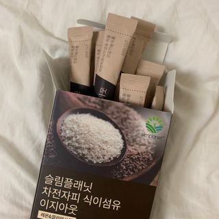 슬림플래닛 차전자피 식이섬유 이지아웃 — 5점을 준 리뷰어가 2021년 3월 올린 사용 사진