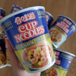 NISSIN 닛신 컵누들  4종 - 씨푸드오리지날, 씨푸드 스파이시, 씨푸드 커리, 씨푸드 XO소스 — 4.5점을 준 리뷰어가 2021년 12월 올린 사용 사진
