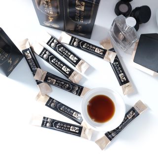 헬스업_천명진프리미엄홍삼스틱_10ml x 30포 — 4.5점을 준 리뷰어가 2021년 1월 올린 사용 사진