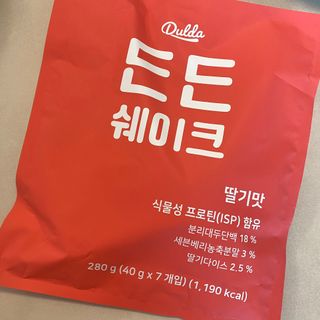[덜다] 든든 식물성 단백질 쉐이크 40g X 7입 (곡물/딸기) — 5점을 준 리뷰어가 2023년 8월 올린 사용 사진
