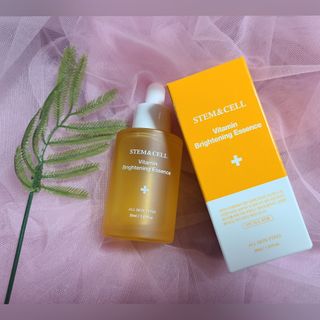 체르엠 스템앤셀 비타민 브라이트닝 에센스 30ml 1개 — 5점을 준 리뷰어가 2021년 10월 올린 사용 사진