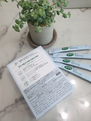 셀렉스스포츠 셀렉스 밀크세라마이드 저분자피쉬콜라겐 28포 X 1박스 — 5점을 준 리뷰어가 2021년 7월 올린 사용 사진