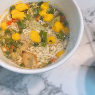 NISSIN 닛신 컵누들  4종 - 씨푸드오리지날, 씨푸드 스파이시, 씨푸드 커리, 씨푸드 XO소스 — 5점을 준 리뷰어가 2021년 12월 올린 사용 사진