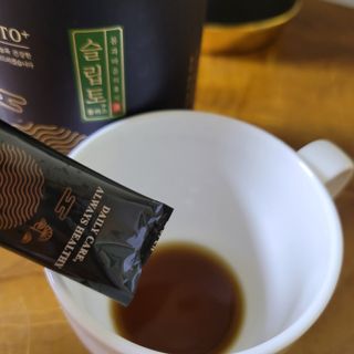 프리마인 자체 기업부설 연구소에서 찾아낸 건강한 수면의 비밀.  슬립토 플러스 30포 — 5점을 준 리뷰어가 2022년 5월 올린 사용 사진