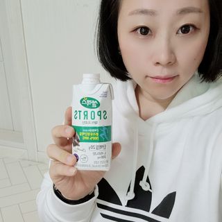 셀렉스스포츠 셀렉스 스포츠 웨이 프로틴 초콜릿 _ 330ml x 12팩 — 5점을 준 리뷰어가 2021년 3월 올린 사용 사진