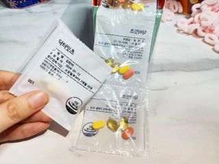 [닥터잇츠] 개인맞춤형 건강기능식품_2종 중 택 1 — 5점을 준 리뷰어가 2024년 1월 올린 사용 사진