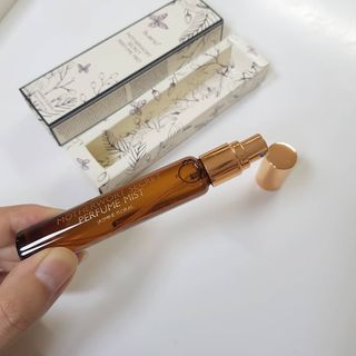 브에노 마더워트 시크릿 퍼퓸 미스트 — 5점을 준 리뷰어가 2021년 6월 올린 사용 사진