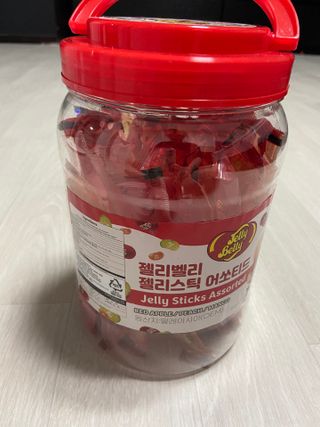 젤리벨리 젤리스틱 어쏘티드 900g — 5점을 준 리뷰어가 2022년 8월 올린 사용 사진