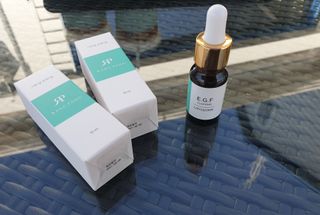 랑팡 EGF+FGF 10ppm 리포좀 앰플 원액 10ml — 5점을 준 리뷰어가 2021년 10월 올린 사용 사진