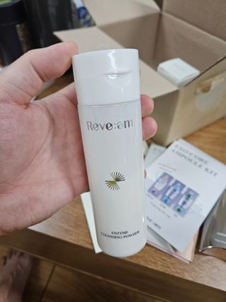 나우 [리브엠] 화해 1등 클렌징 파우더! 모공&피지 말끔순삭 — 5점을 준 리뷰어가 2023년 9월 올린 사용 사진