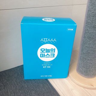 [심폐소생소] KF94 오늘의 마스크 대형 — 5점을 준 리뷰어가 2021년 9월 올린 사용 사진