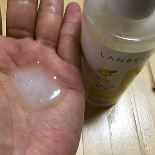 랑벨 내츄럴 딥 포어 클렌저 210ml (저자극 약산성 천연 클렌징 젤) — 5점을 준 리뷰어가 2022년 3월 올린 사용 사진