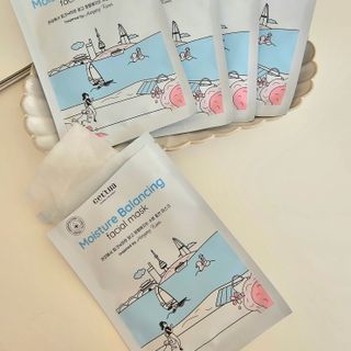 세뚜아(Cettua) [세뚜아] 모이스처 밸런싱 페이셜 마스크 Cettua Moisture Balancing Facial Mask 5매 — 5점을 준 리뷰어가 2023년 12월 올린 사용 사진