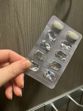 [경남제약헬스케어]케어플러스 관절엔 MSM 1000mg 60정/1개월분/관절/뼈/연골 영양/비타민D+아연/1일2정 — 5점을 준 리뷰어가 2024년 1월 올린 사용 사진