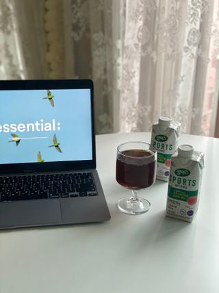 셀렉스스포츠 셀렉스 스포츠 웨이 프로틴 복숭아_ 330ml x 12팩 — 4.5점을 준 리뷰어가 2021년 4월 올린 사용 사진