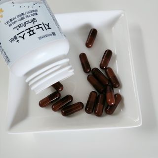프리마인 홍삼의 강력한 에너지, 이제는 흡수율을 높인 최첨단 캡슐로 간편하게 초고속 충전하세요. — 5점을 준 리뷰어가 2022년 10월 올린 사용 사진
