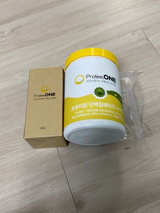 프로티원 단백질쉐이크 녹차맛 2주분 1통+보틀 — 5점을 준 리뷰어가 2021년 4월 올린 사용 사진