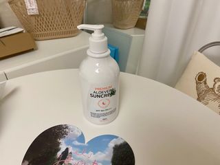 [닥터문] 프리미엄 알로에베라 선크림 500ml — 4.5점을 준 리뷰어가 2022년 6월 올린 사용 사진