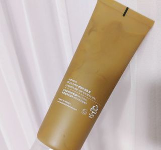 스킨1004 [SKIN1004] 마다가스카르 센텔라 앰플 폼 125ml — 5점을 준 리뷰어가 2024년 9월 올린 사용 사진