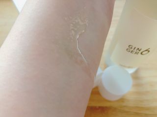 GINGER6 라이크 화이트 블라썸 에센스 토너 — 5점을 준 리뷰어가 2021년 11월 올린 사용 사진