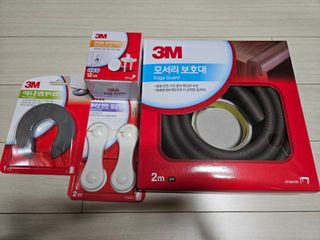 3M 유아안전 4종세트-전기소켓커버 + 모서리보호대 + 서랍안전잠금장치 + 문닫힘보호대 — 5점을 준 리뷰어가 2024년 5월 올린 사용 사진