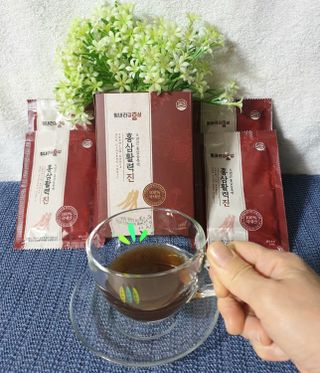힘내라김홍삼 홍삼활력진 50ml x 5포 — 5점을 준 리뷰어가 2021년 3월 올린 사용 사진