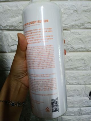 프리[닥터문] 유산균 락토케어 질경초 여성청결제 1000ml (젤타입) — 3.5점을 준 리뷰어가 2022년 7월 올린 사용 사진