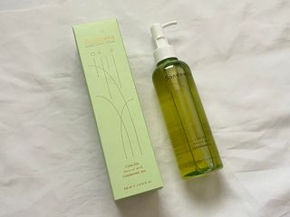 스킨큐어 산다화 순한 클렌징 동백 오일 200ml — 5점을 준 리뷰어가 2023년 4월 올린 사용 사진