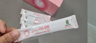 [모마네] 이너뷰티 히알루론산 비오틴 코큐텐 저분자피쉬콜라겐 - 3 g 30포 ★석류맛 — 5점을 준 리뷰어가 2021년 12월 올린 사용 사진