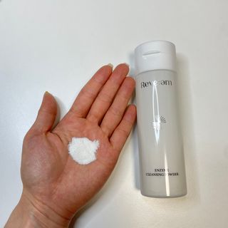 나우 [리브엠] 화해 1등 클렌징 파우더! 모공&피지 말끔순삭 — 5점을 준 리뷰어가 2023년 6월 올린 사용 사진