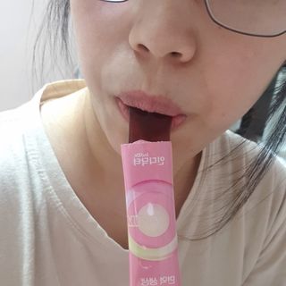 [인디닥터] 면역 생생 핑크 이뮨 젤리 — 5점을 준 리뷰어가 2022년 5월 올린 사용 사진