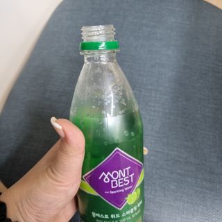 몽베스트 Montbest with Sparkling water Lime20병 — 5점을 준 리뷰어가 2023년 2월 올린 사용 사진